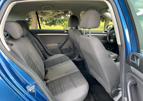 Volkswagen Golf cena 15900 przebieg: 200000, rok produkcji 2007 z Nowogród małe 121